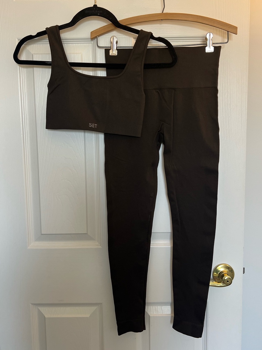 Set Active Brown Workout Set